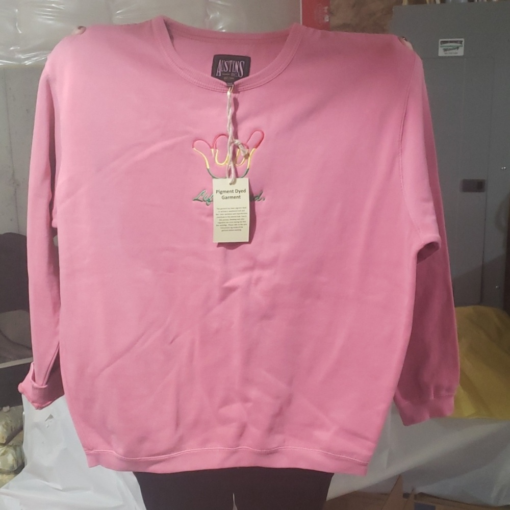 BRAND NEW W/ TAGS Austin's Life is Rad sweatshirt